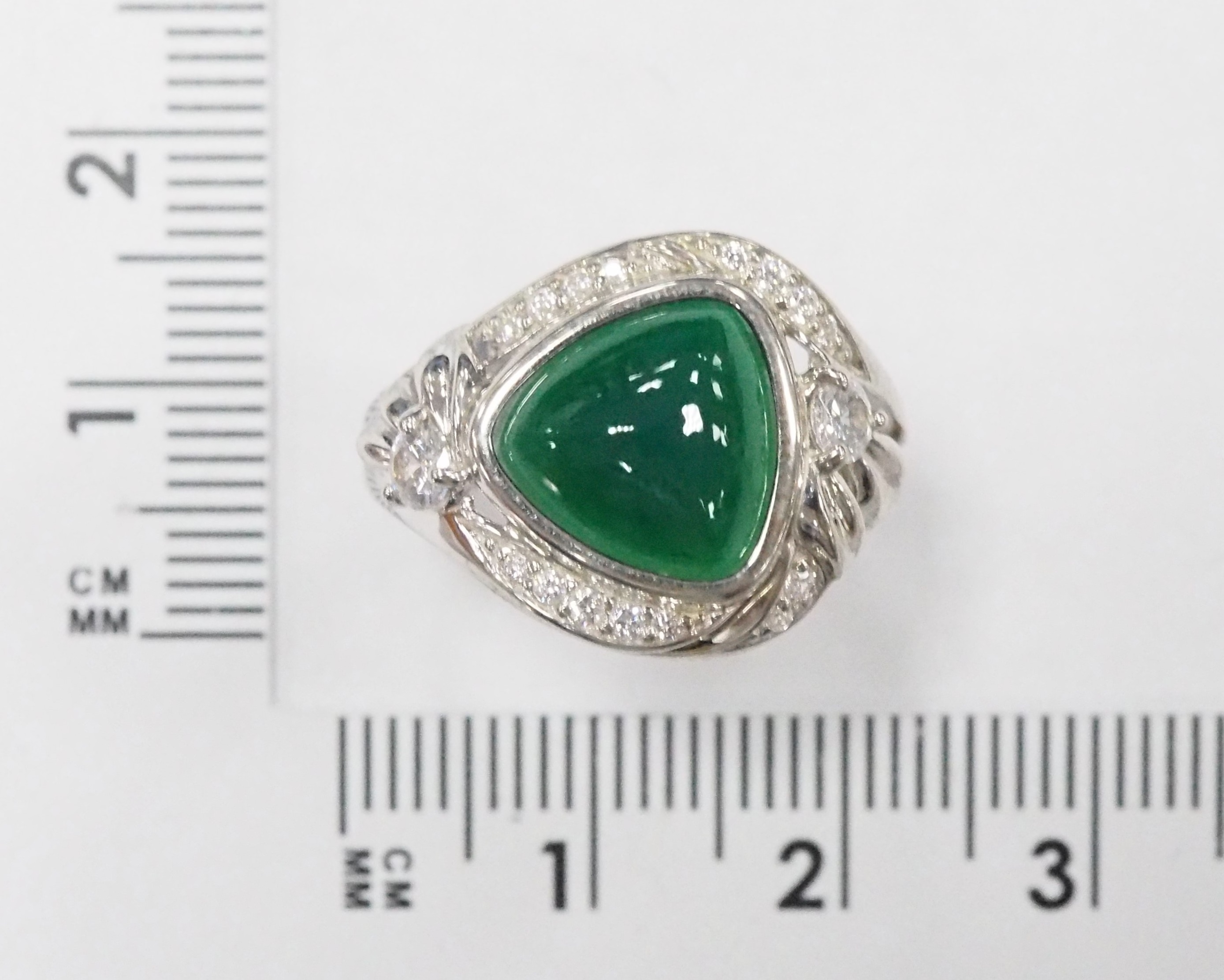 Серебряное кольцо с агатом
